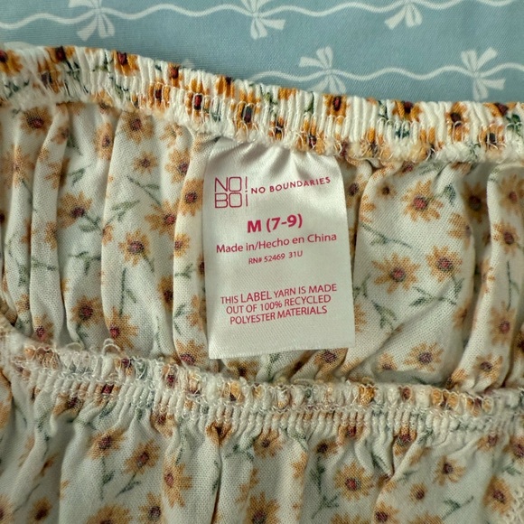 Lace sunflower dress 🌻 - Picture 5 of 6